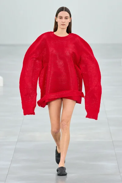 Look 50